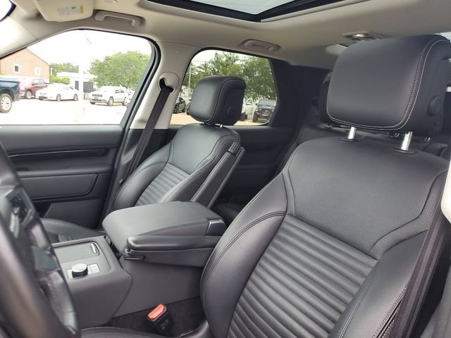 Used 2024 Land Rover Discovery S AWD/4WD image 14