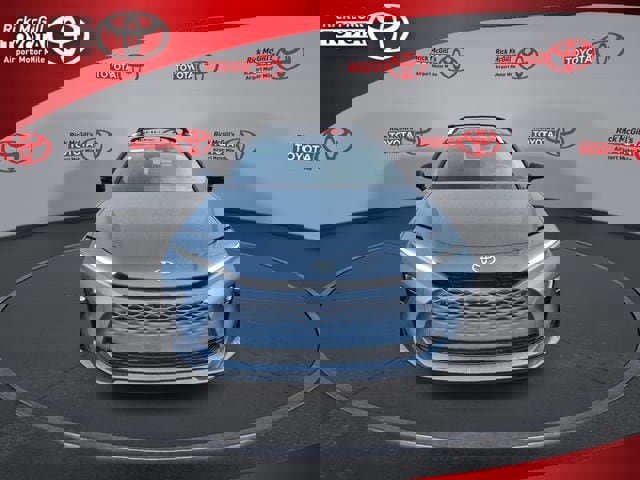 New 2025 Toyota Crown Signia image 3