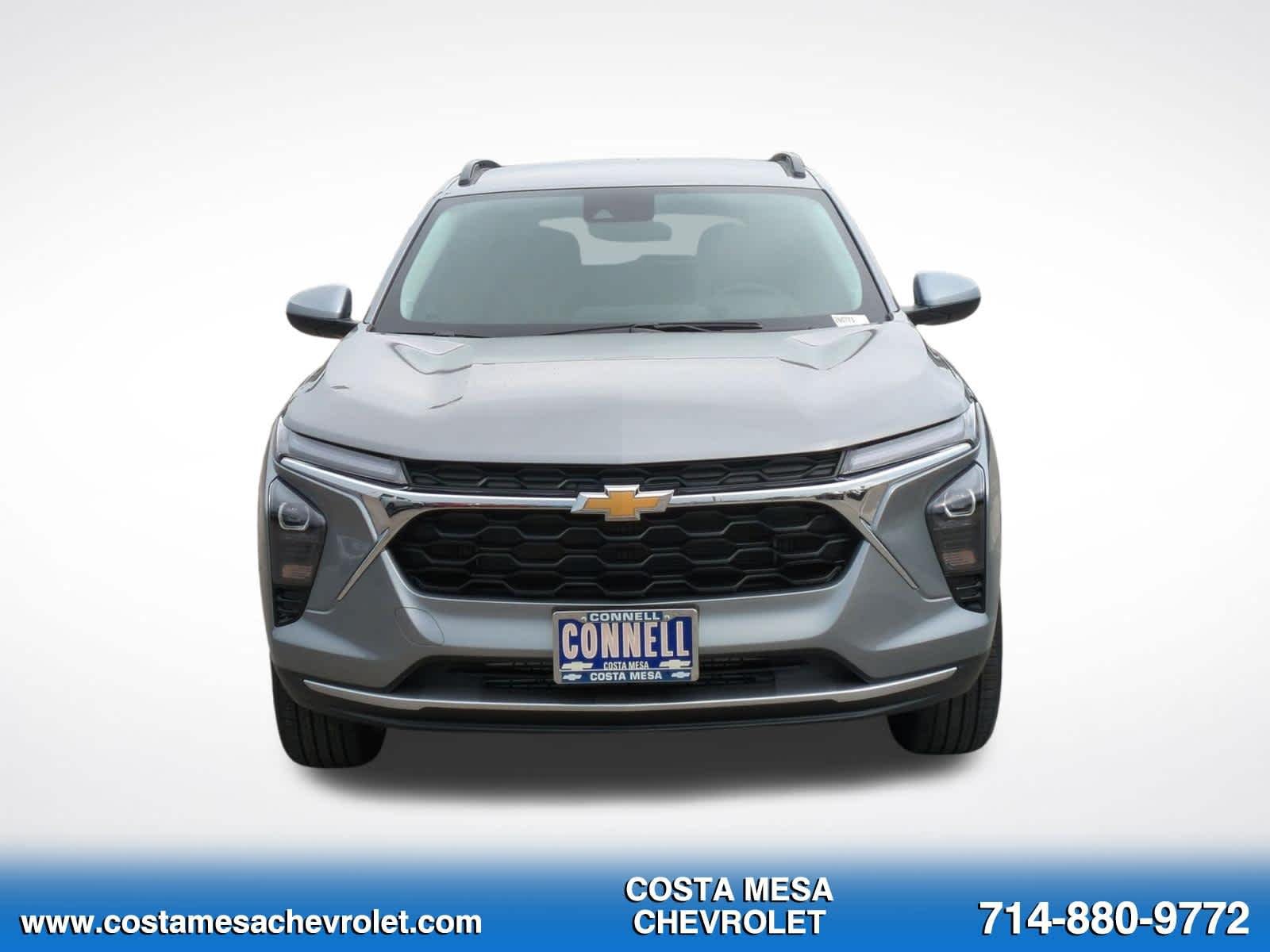 New 2026 Chevrolet Trax LT w/ Driver Confidence Package FWD image 2
