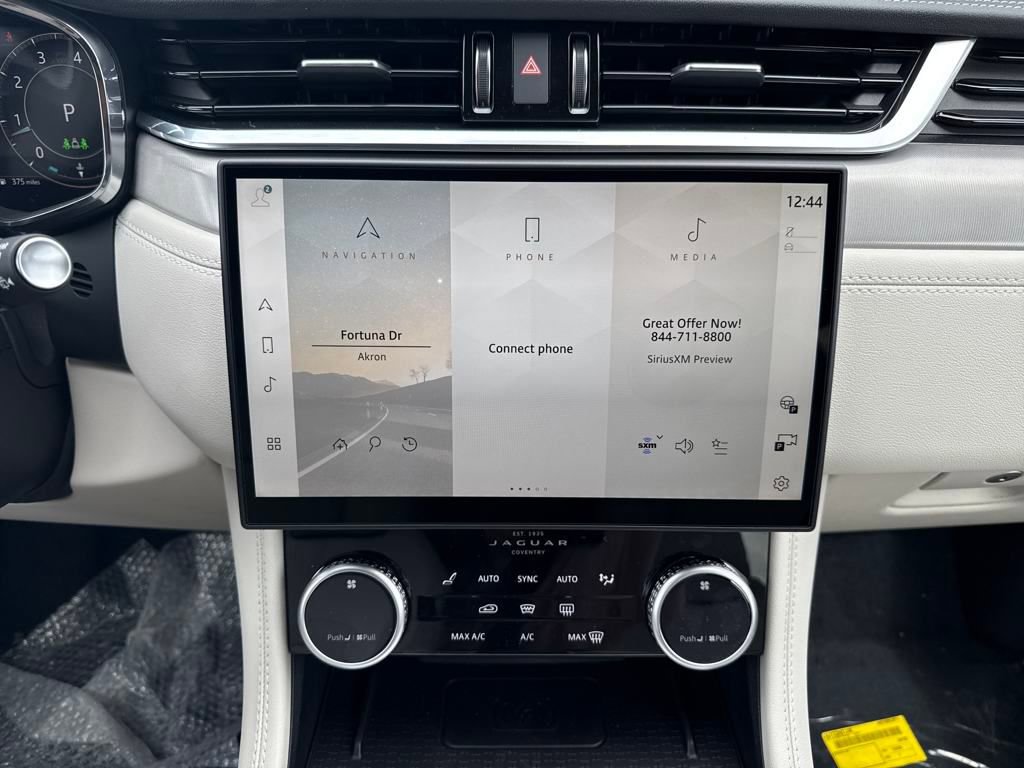 New 2026 Jaguar F-PACE R-Dynamic S image 23