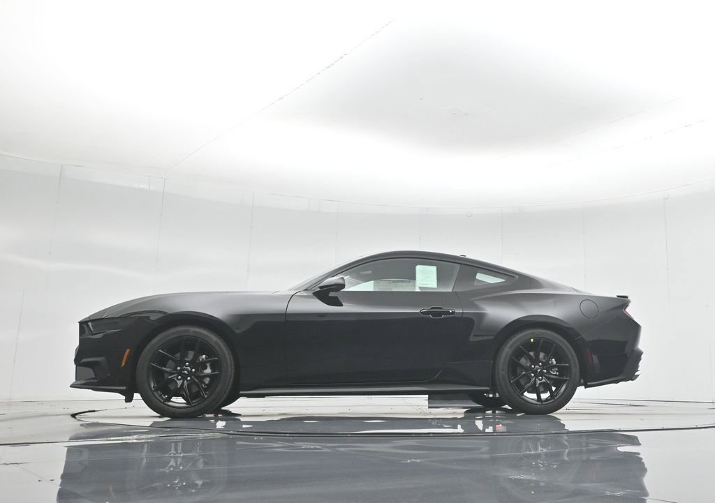 New 2026 Ford Mustang Coupe image 7