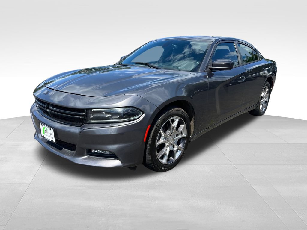 Used 2015 Dodge Charger SXT w/ AWD Plus Group image 4