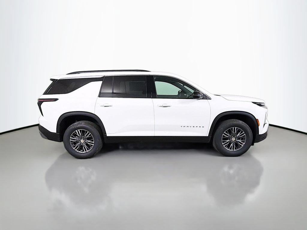 New 2026 Chevrolet Traverse LT w/ LPO, Floor Liner Package AWD/4WD image 4