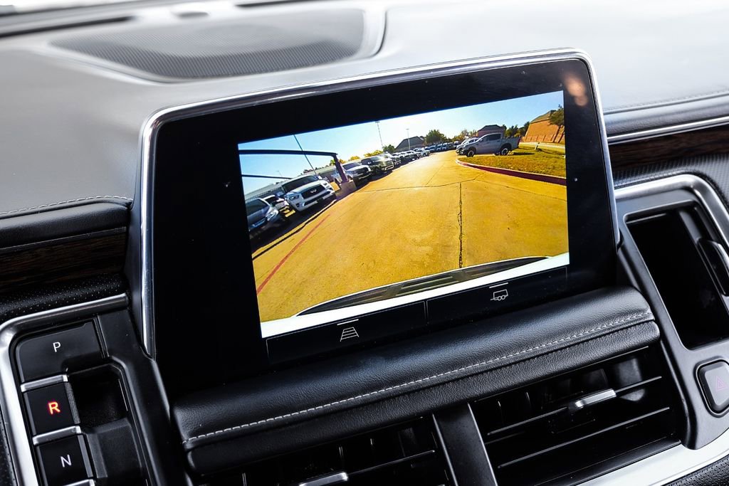 Used 2022 Chevrolet Suburban Premier image 18