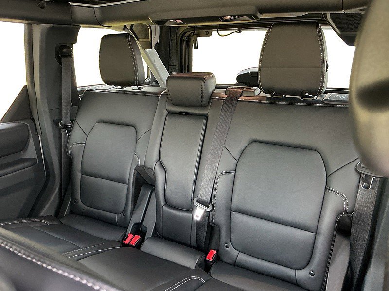 New 2026 Ford Bronco Outer Banks w/ Sasquatch Package image 12