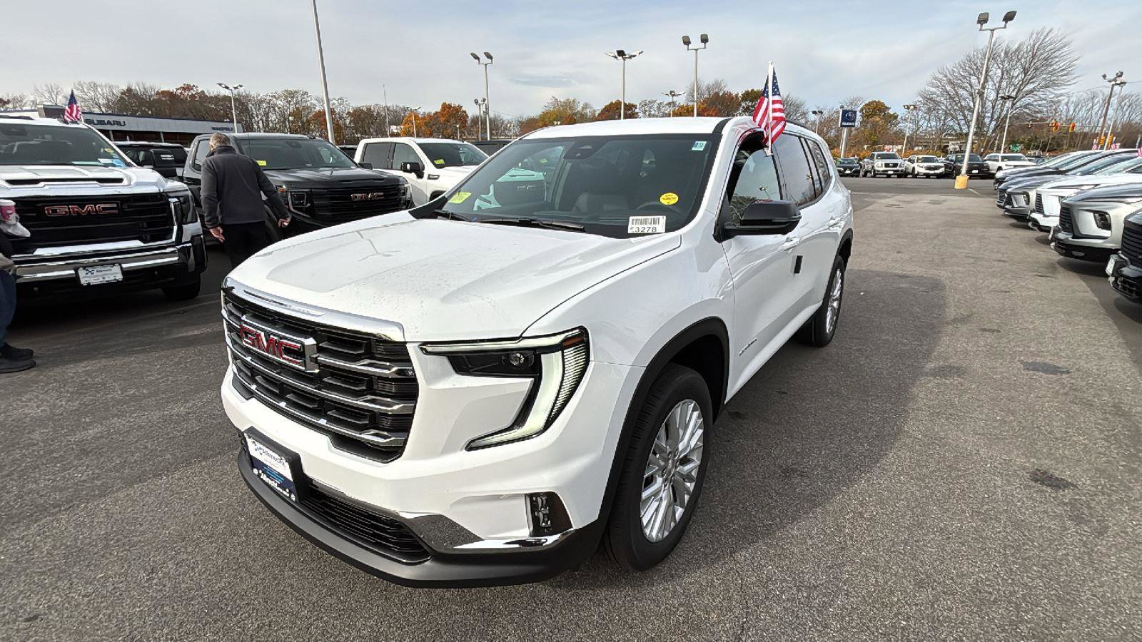 New 2026 GMC Acadia Elevation image 3