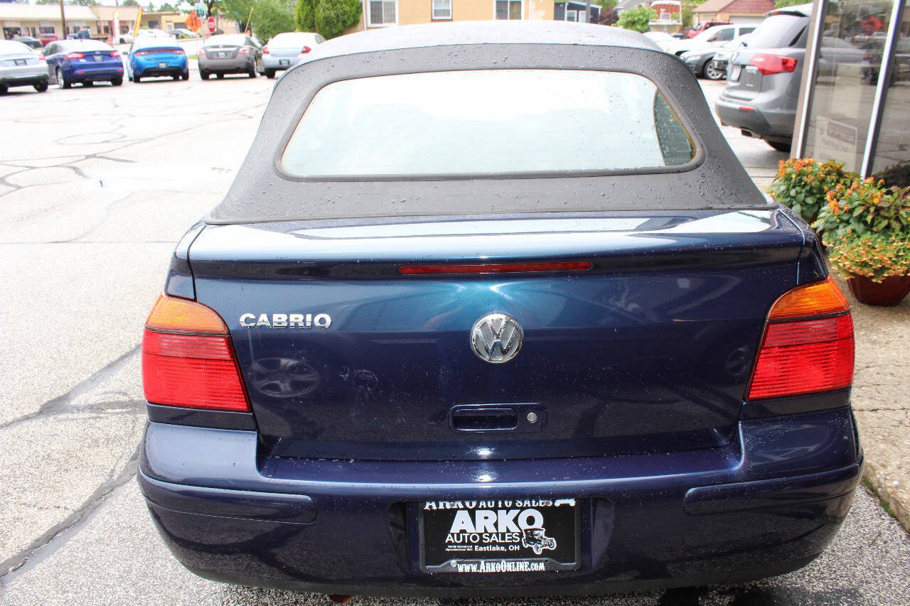 Used 2001 Volkswagen Cabrio GL FWD image 8