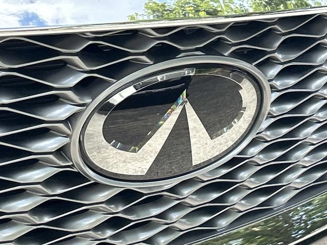 Certified 2025 INFINITI QX55 Luxe w/ Cargo Package AWD/4WD image 11