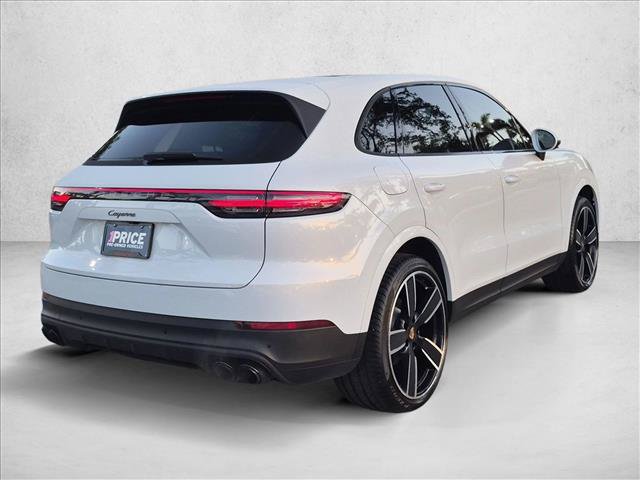 Used 2023 Porsche Cayenne Platinum Edition AWD/4WD image 5