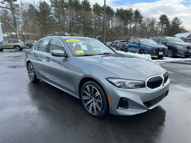 Used 2025 BMW 330i xDrive Sedan w/ Convenience Package image 3