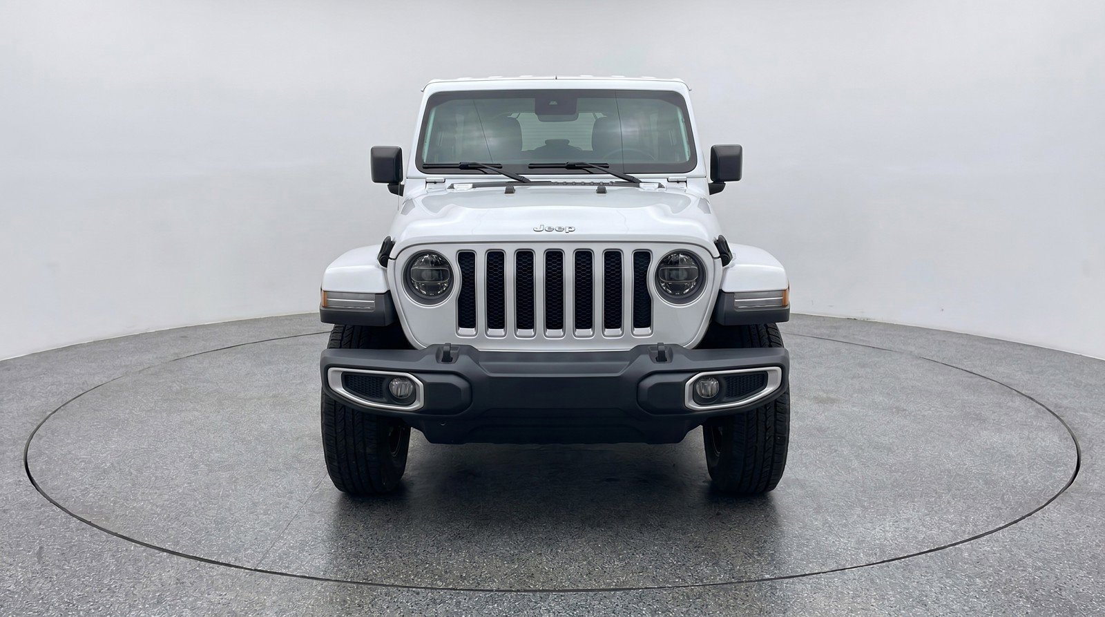 Used 2025 Jeep Wrangler Sahara AWD/4WD image 2