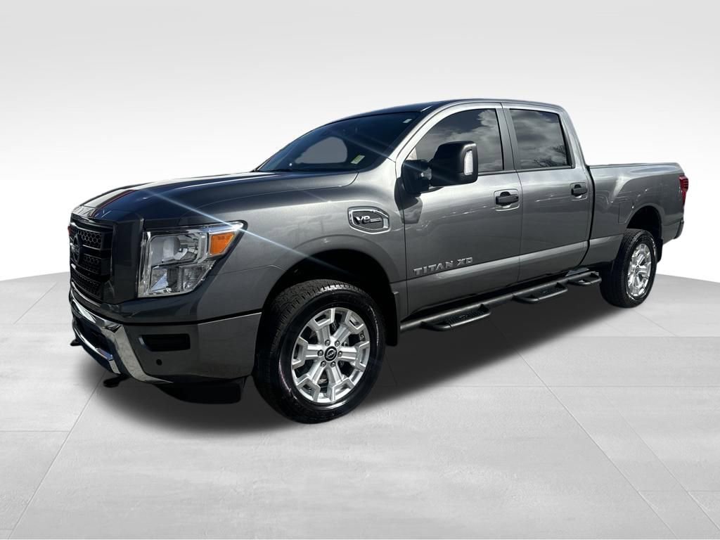 Used 2024 Nissan Titan SV w/ SV Convenience Package image 3