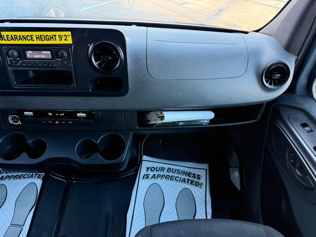 Used 2019 Mercedes-Benz Sprinter 144 image 13