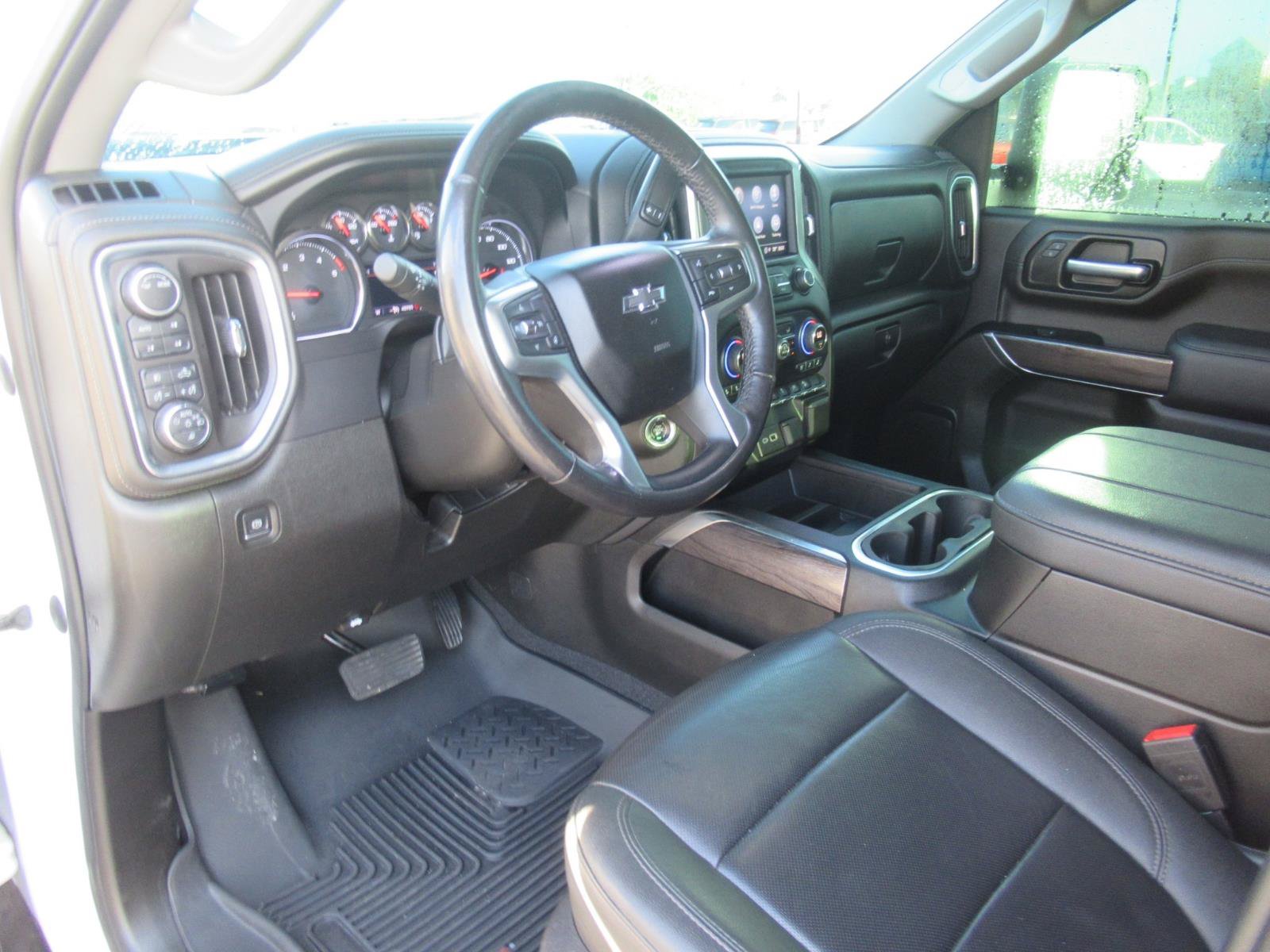 Used 2023 Chevrolet Silverado 2500 LTZ w/ LTZ Plus Package AWD/4WD image 19