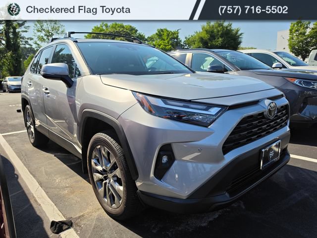 Used 2025 Toyota RAV4 XLE Premium w/ Weather Package AWD/4WD image 3