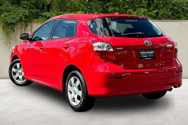 Used 2010 Toyota Matrix FWD image 4