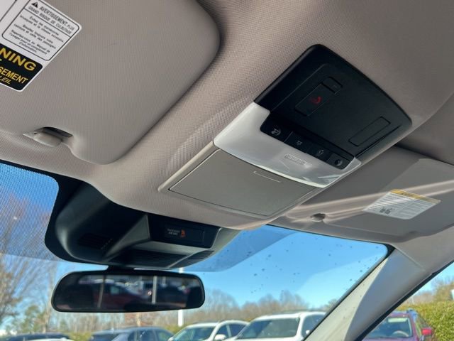 Used 2025 Nissan Rogue SV image 26