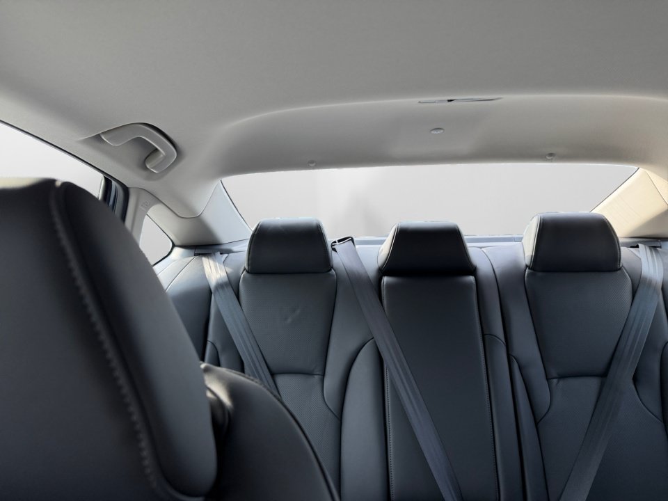 Used 2026 Honda Accord EX-L image 12