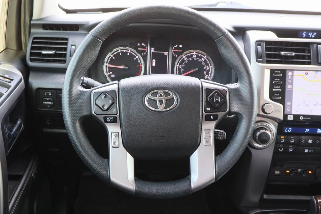 Used 2021 Toyota 4Runner Limited AWD/4WD image 14