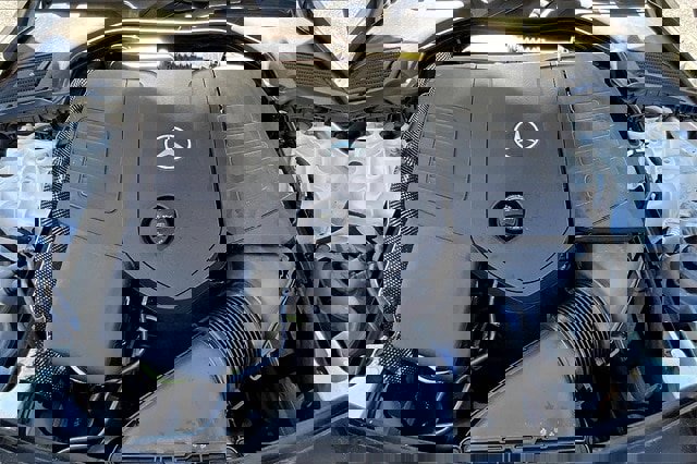 Certified 2025 Mercedes-Benz C 300 4MATIC Sedan image 34