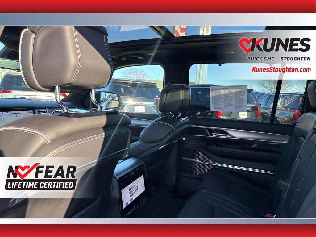 Used 2023 Jeep Grand Wagoneer Series II w/ Flexible Seating Group image 40