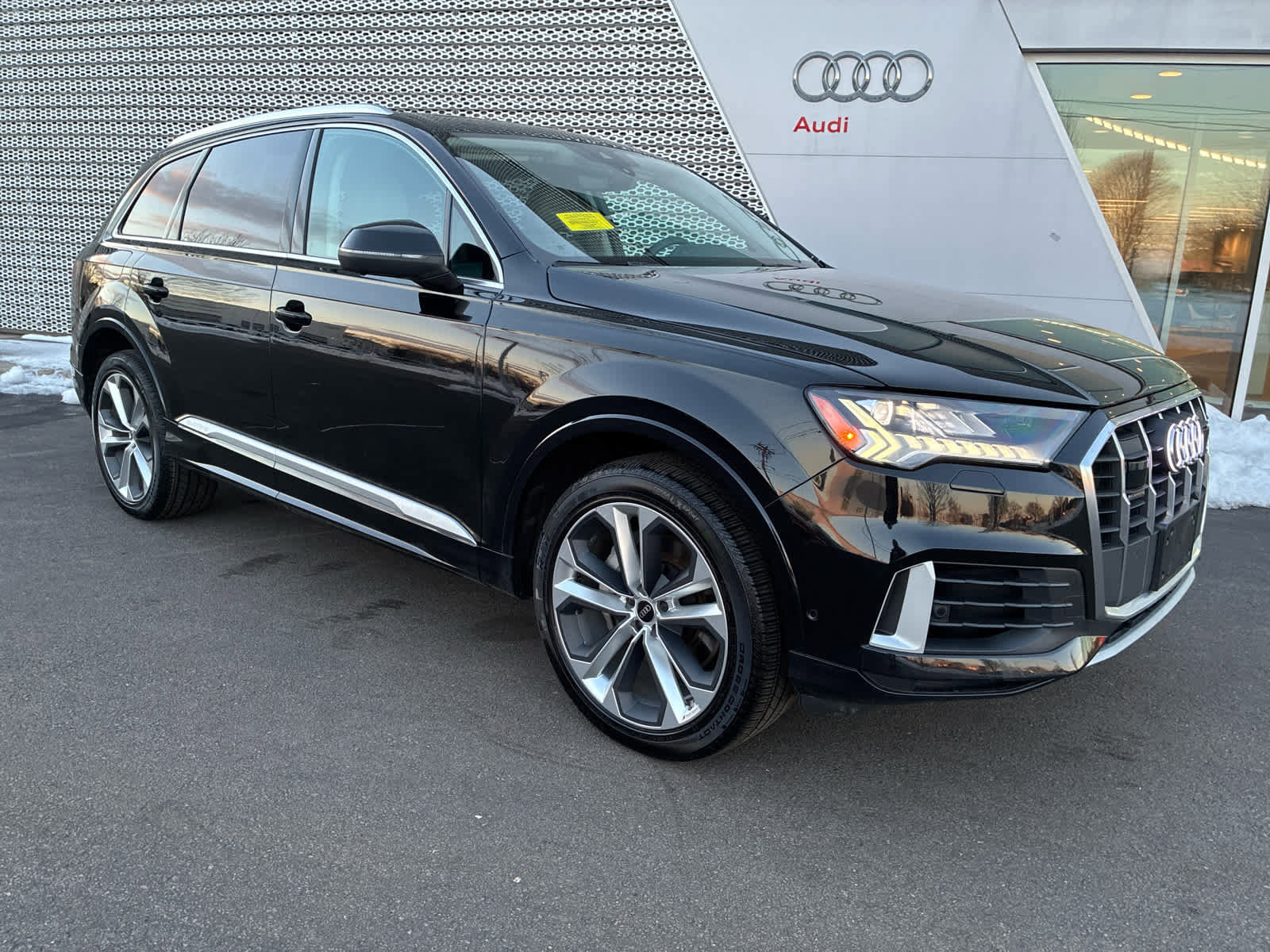 Certified 2023 Audi Q7 Premium Plus w/ Premium Plus Package image 2