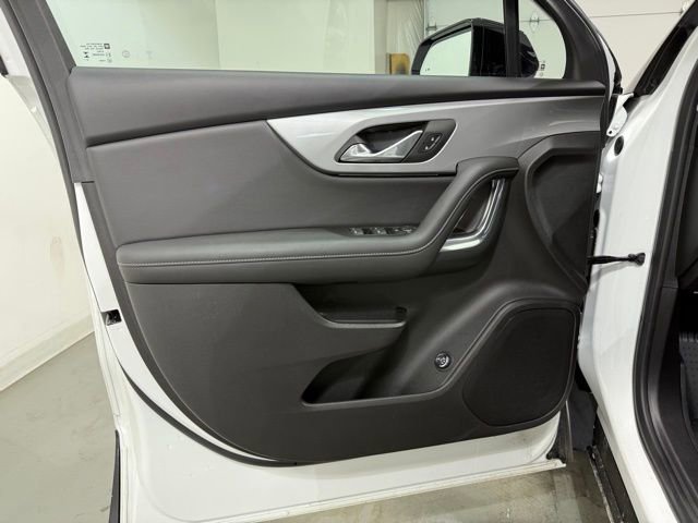 Certified 2024 Chevrolet Blazer LT w/ Midnight/Sport Edition image 9
