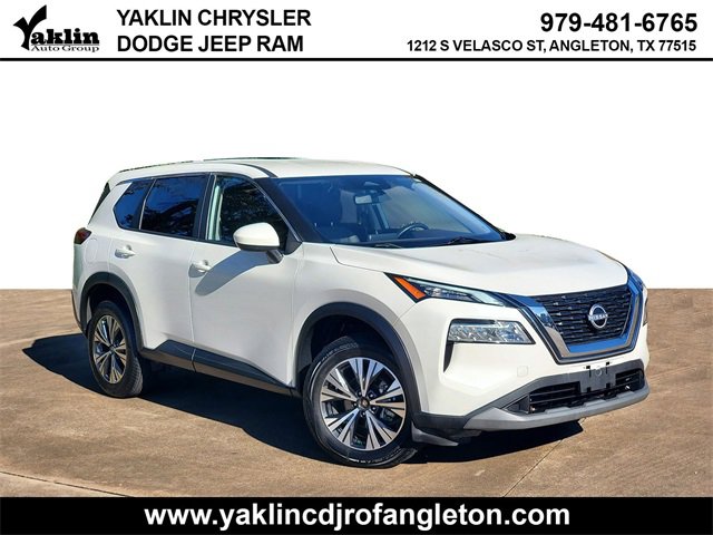 Used 2023 Nissan Rogue SV