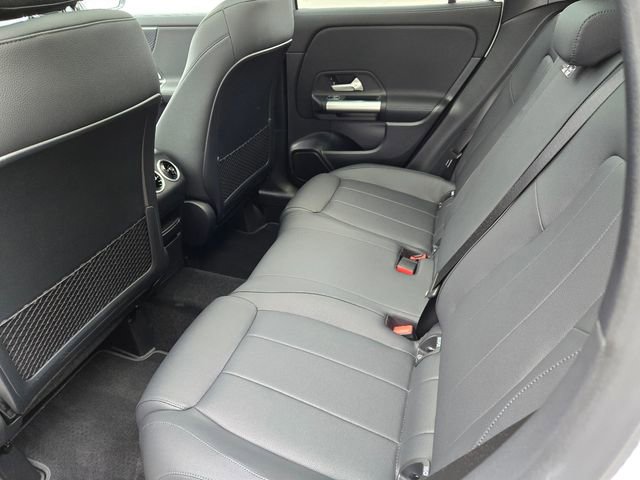 Certified 2025 Mercedes-Benz GLA 250 4MATIC image 35