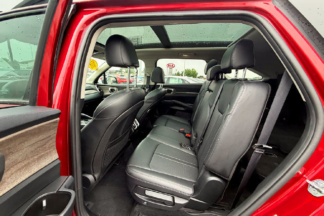 Used 2022 Kia Sorento S w/ Panoramic Sunroof Package AWD/4WD image 22