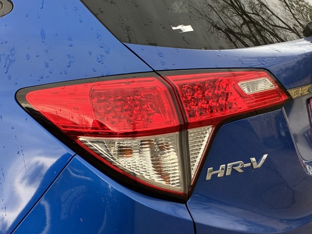 Used 2022 Honda HR-V EX image 11