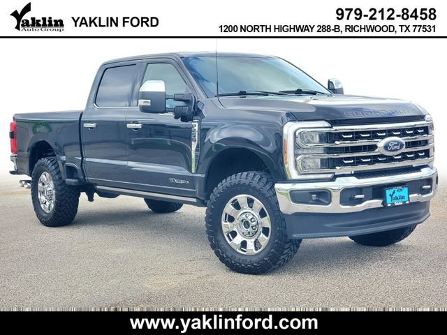 Used 2024 Ford F250 Lariat w/ Lariat Ultimate Package AWD/4WD image 1