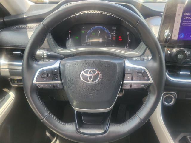 Certified 2024 Toyota Grand Highlander XLE FWD image 18