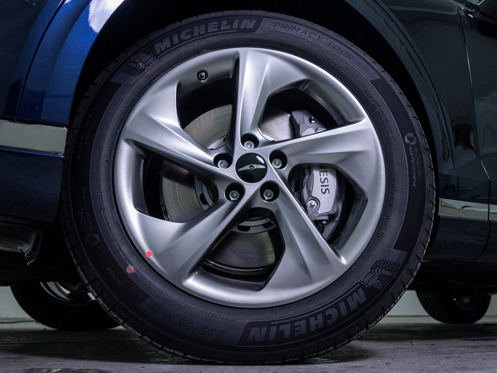 New 2026 Genesis GV70 2.5T Advanced image 7