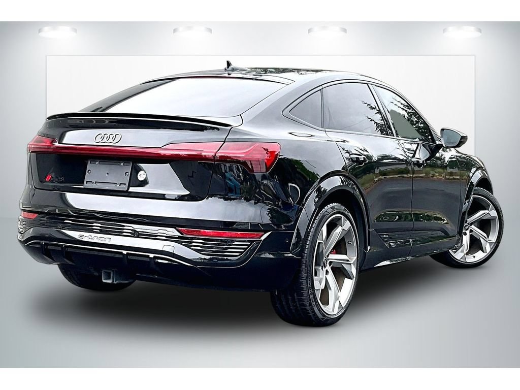 Used 2024 Audi SQ8 e-tron Premium Plus w/ Black Optic Package AWD/4WD image 13
