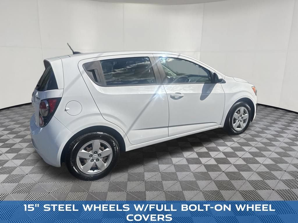 Used 2014 Chevrolet Sonic LS FWD image 9