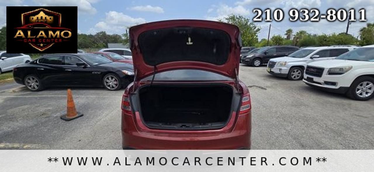 Used 2014 Ford Taurus SHO w/ Equipment Group 401A AWD/4WD image 22