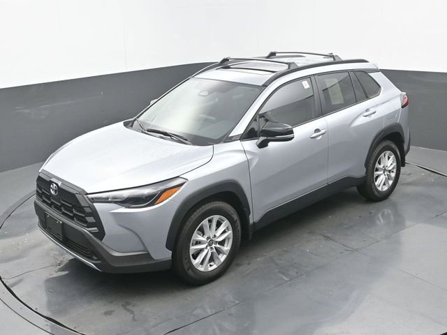 Used 2026 Toyota Corolla Cross LE w/ Moonroof Package image 30