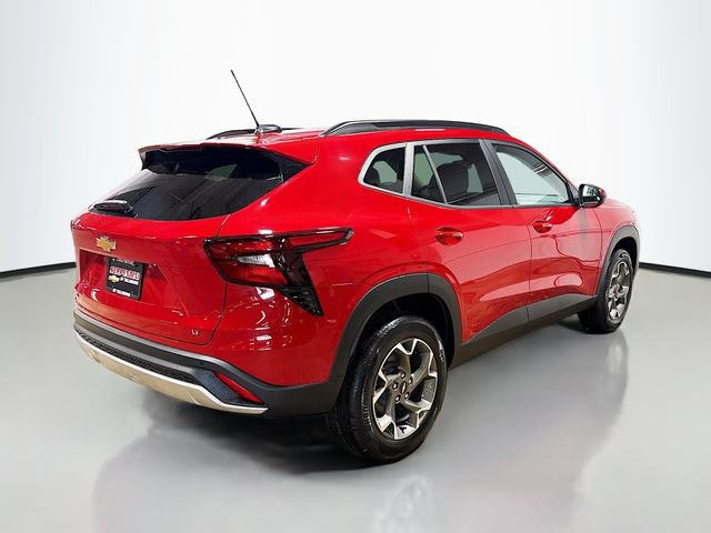 New 2026 Chevrolet Trax LT w/ Driver Confidence Package FWD image 6