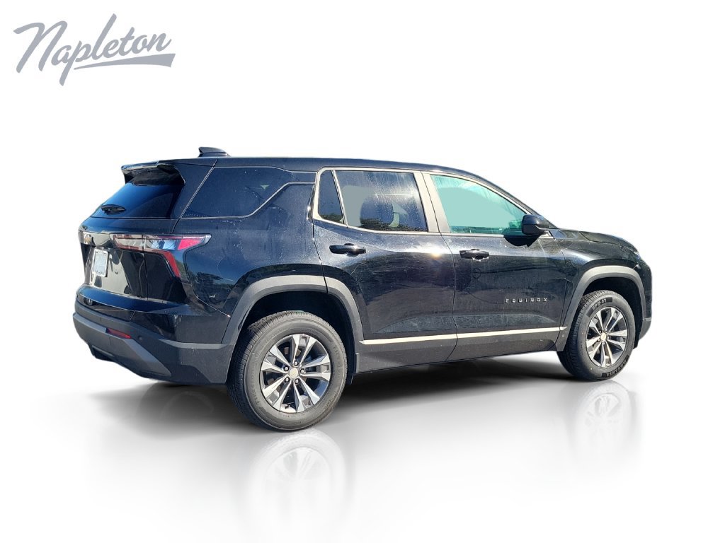Used 2025 Chevrolet Equinox LT FWD image 6