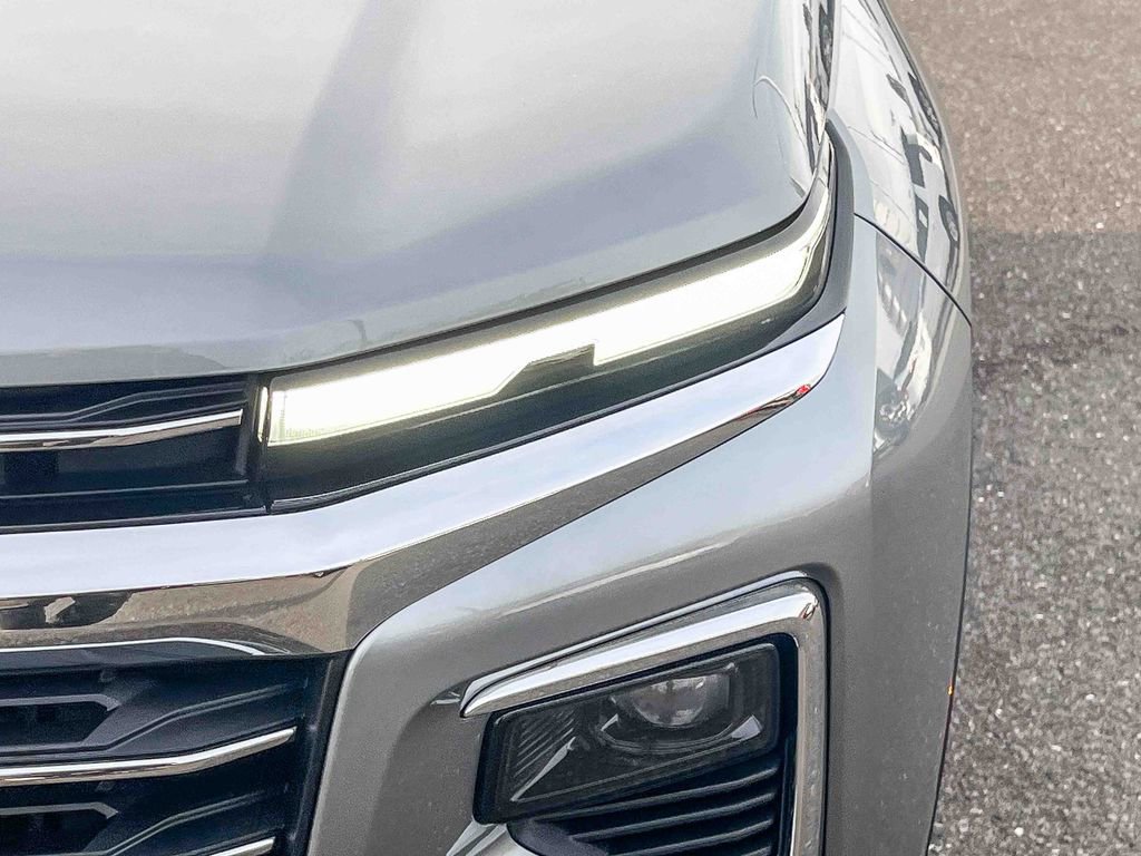 New 2026 Chevrolet Traverse LT w/ Enhanced Driving Package image 7