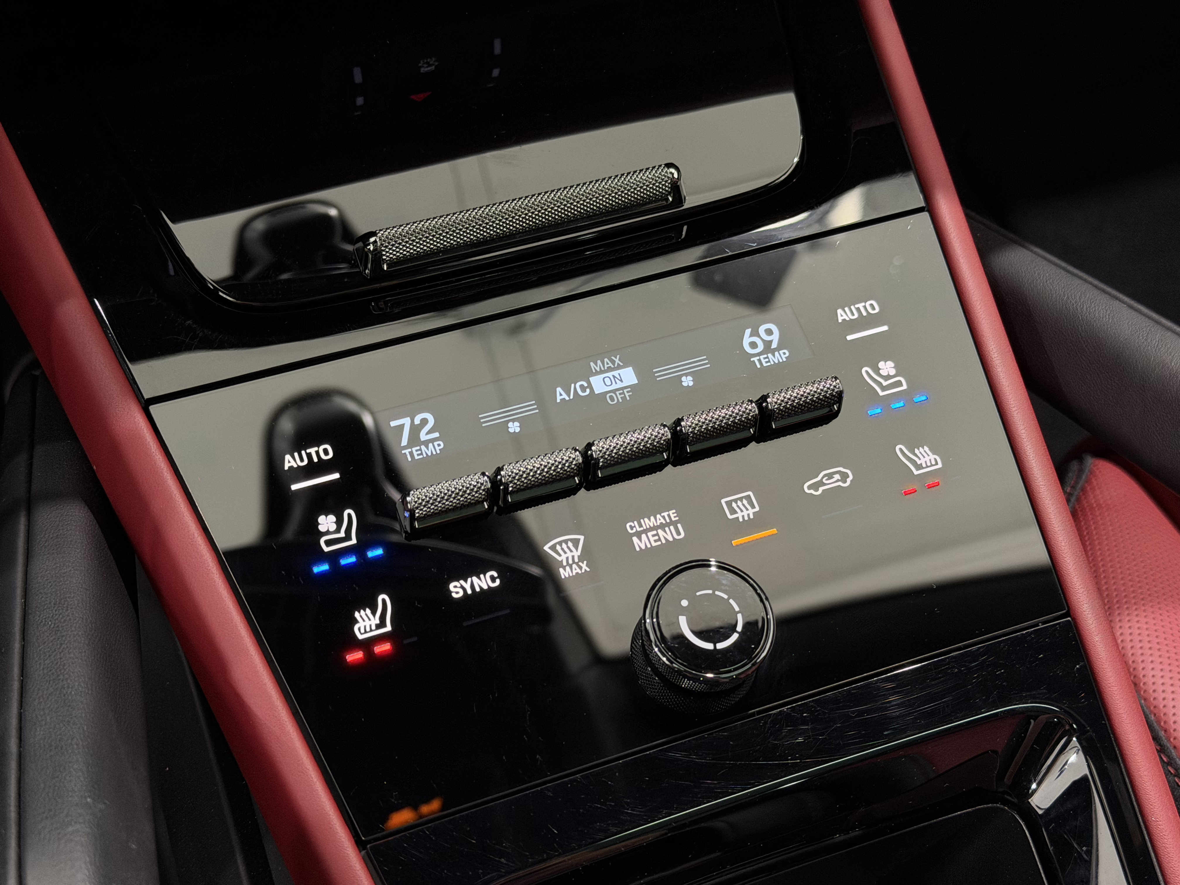 Certified 2026 Porsche Cayenne GTS image 39