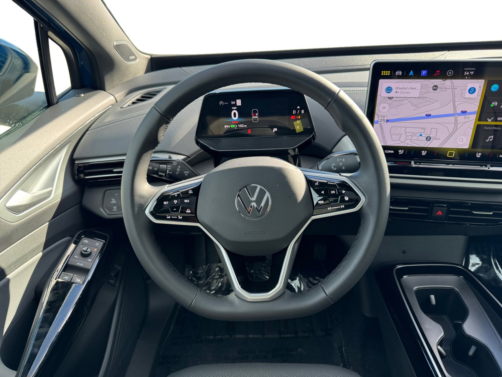 New 2025 Volkswagen ID.4 Pro S Plus image 3