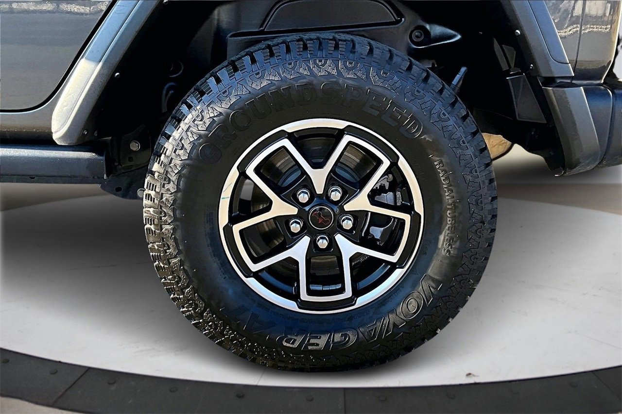 Certified 2024 Jeep Wrangler Unlimited Rubicon image 33