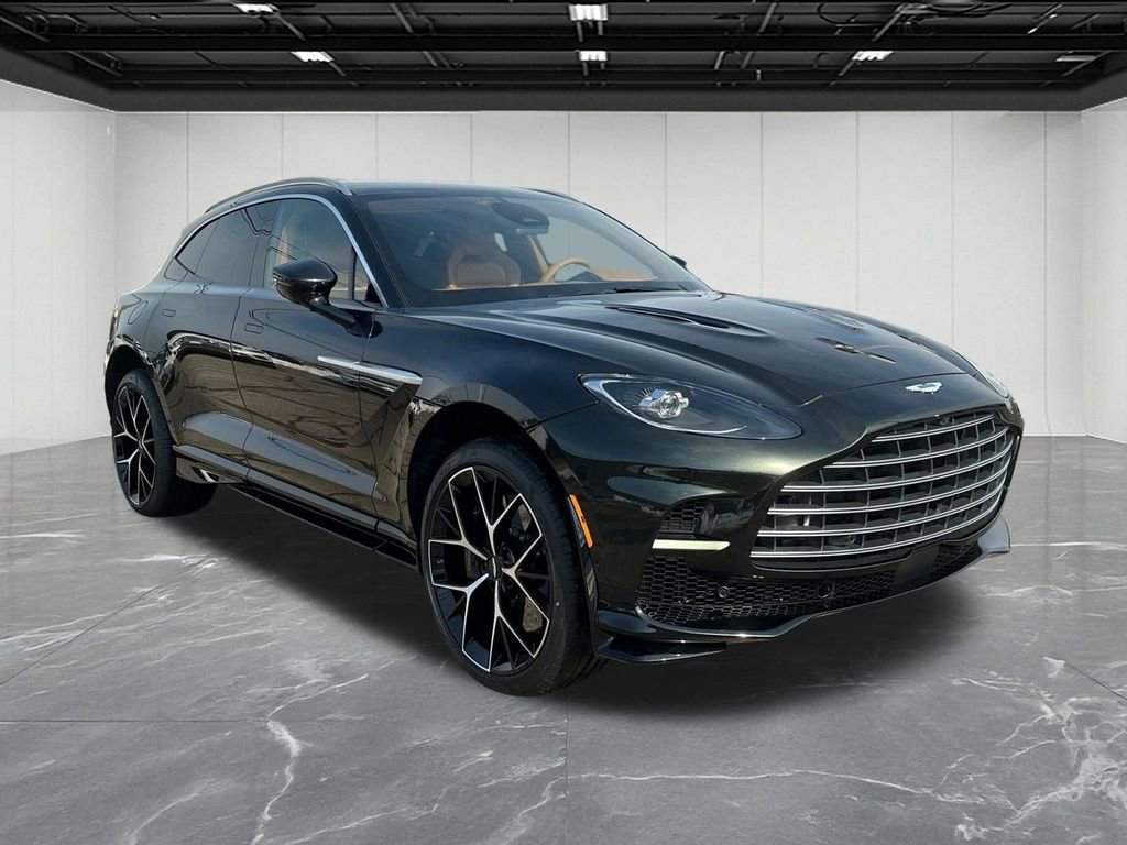 New 2026 Aston Martin DBX 707 image 8