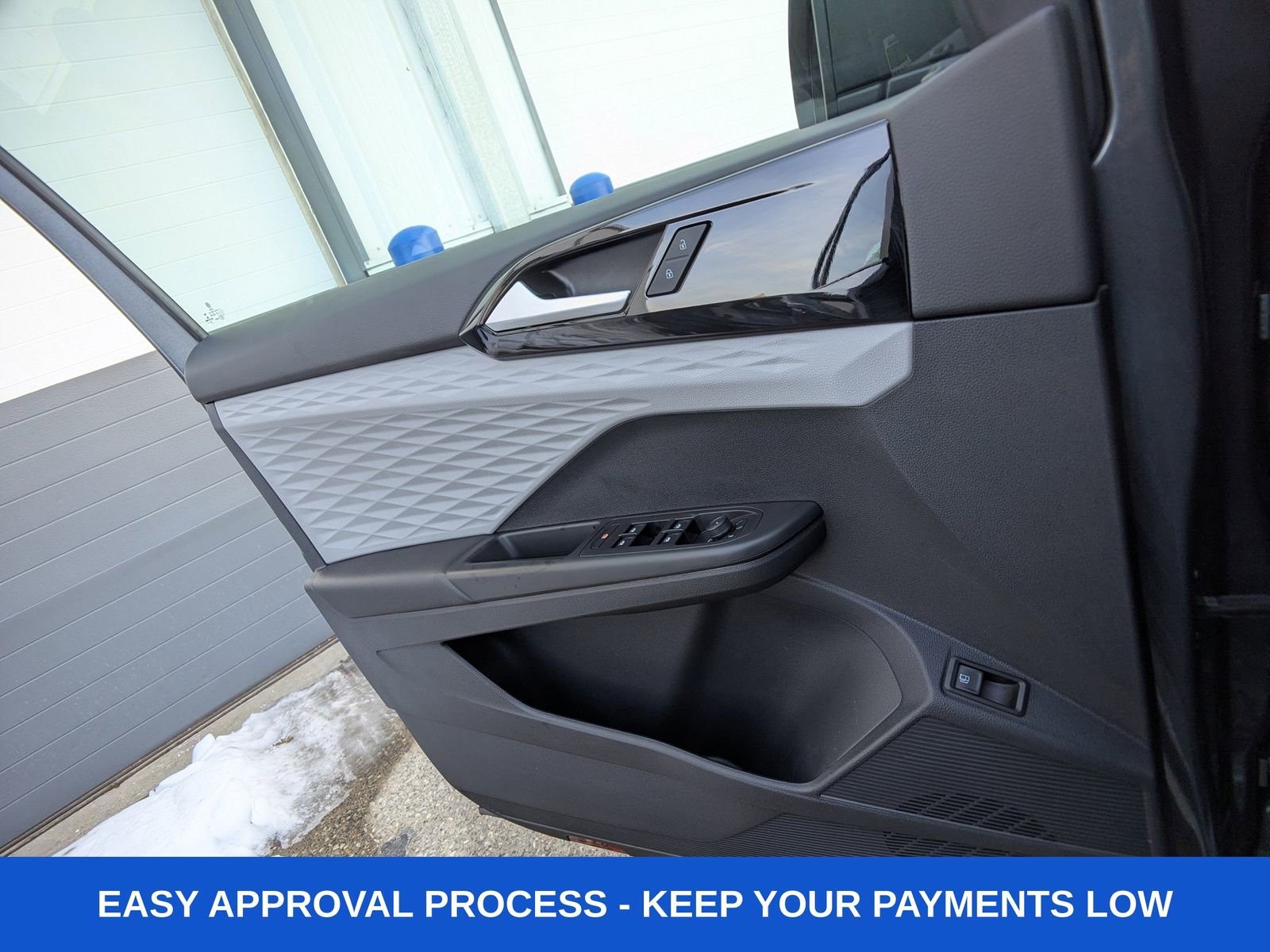 Used 2022 Volkswagen Taos S image 26