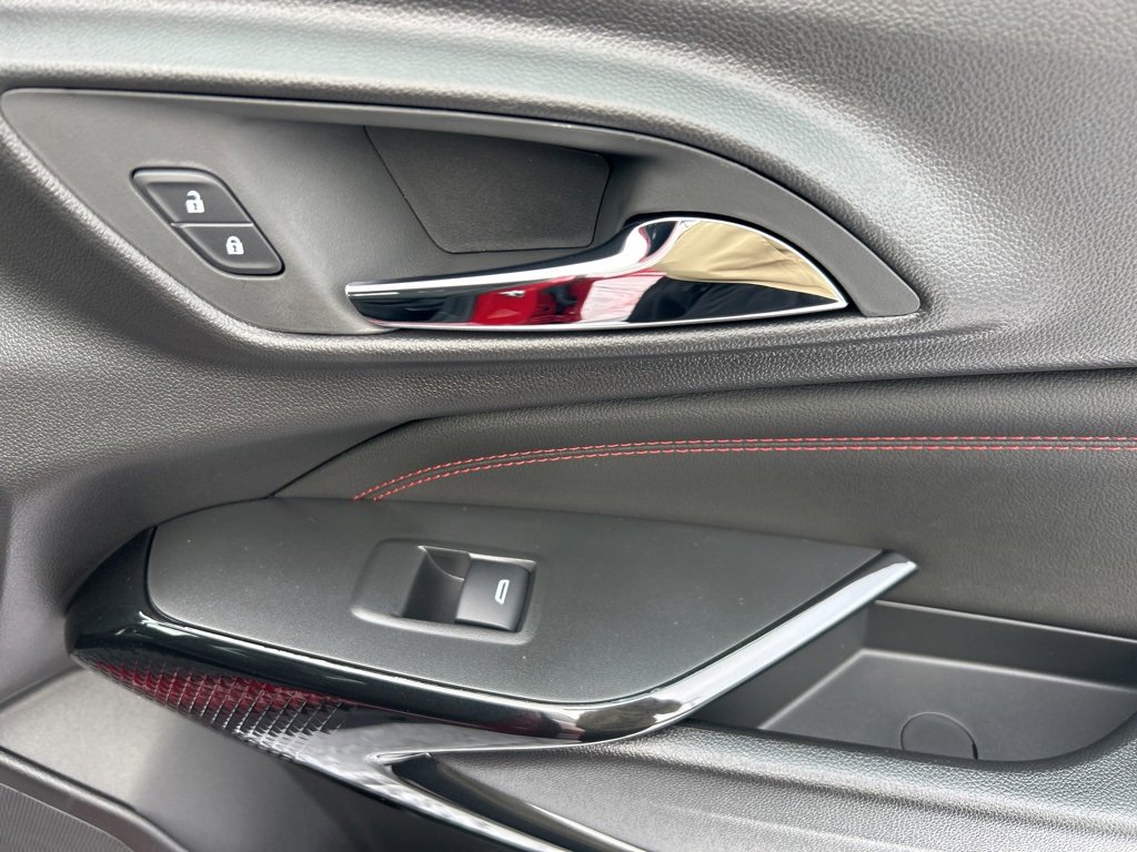 New 2026 Chevrolet Trax RS w/ Driver Confidence Package image 18