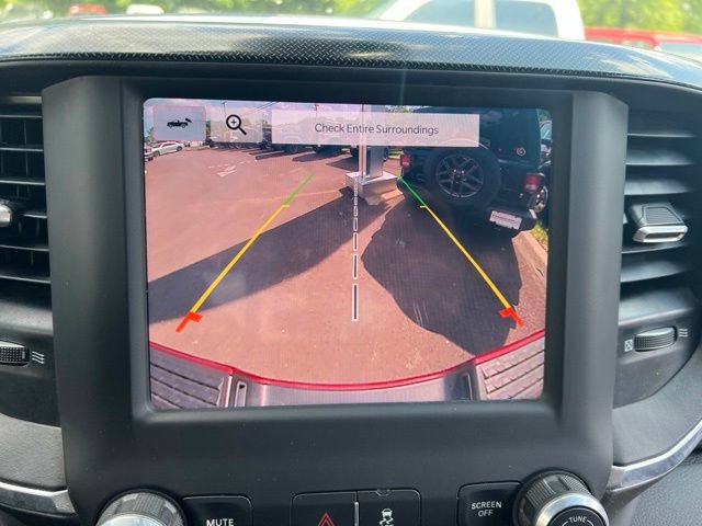 Used 2022 RAM 3500 Laramie AWD/4WD image 15