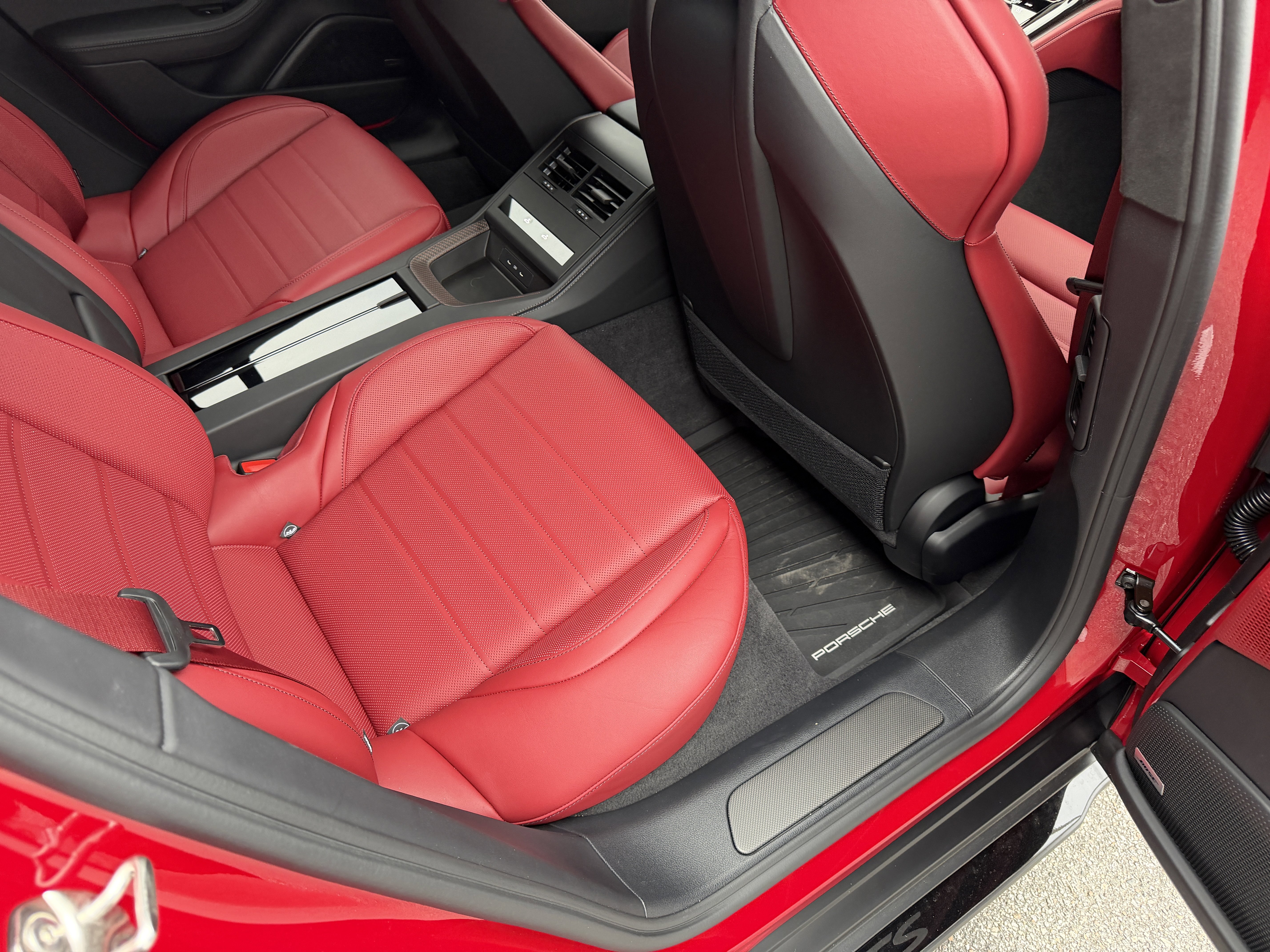 Certified 2026 Porsche Panamera GTS image 26