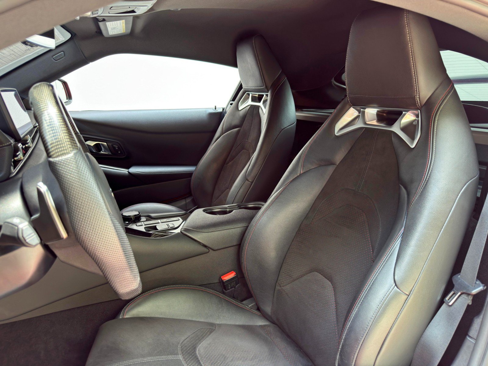 Used 2022 Toyota Supra w/ Safety & Technology Package RWD image 36